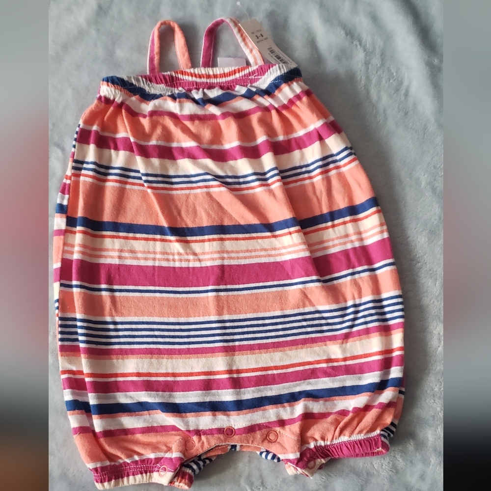 Joe Fresh Baby Girl's romper 3-6 months